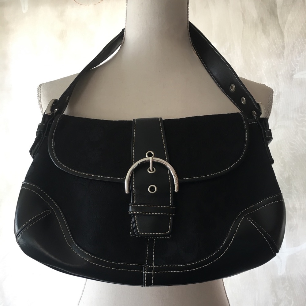 AUTHENTIC COACH Signature C’s SMALL SHOULDER BAG